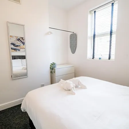 Cozy Urban | Retreat Modern 1br | Free Parking *