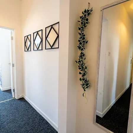 Cozy Urban | Retreat Modern 1br | Free Parking Bristol