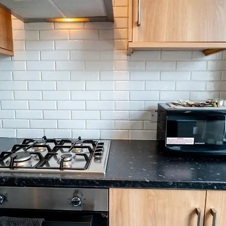 Cozy Urban | Retreat Modern 1br | Free Parking *