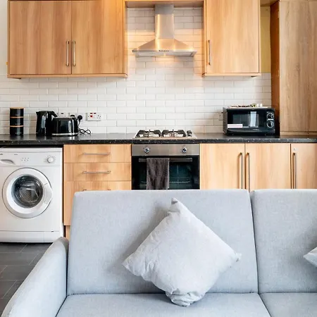 Cozy Urban | Retreat Modern 1br | Free Parking Appartement