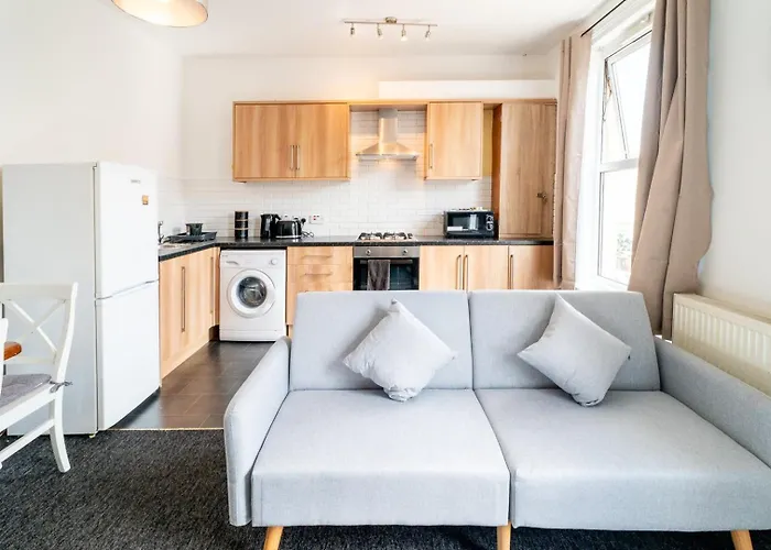 Cozy Urban | Retreat Modern 1br | Free Parking *