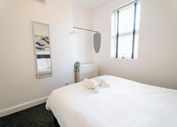 Cozy Urban | Retreat Modern 1br | Free Parking *