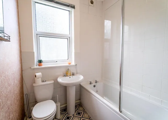 Cozy Urban | Retreat Modern 1br | Free Parking Appartamento